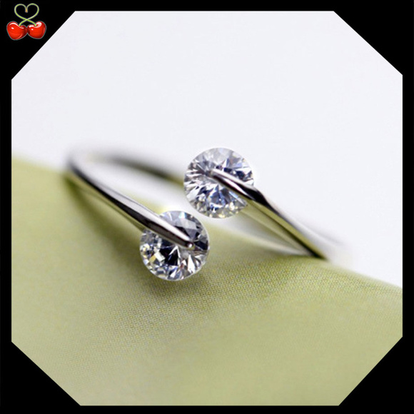 GELRY Jewelry - 🍒 Last AUSSIE Twin Stone Ring 💍